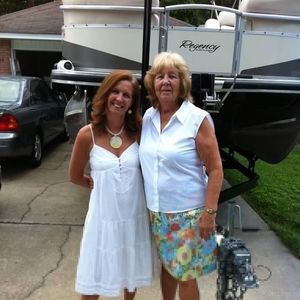 Meet your Posher, Debi